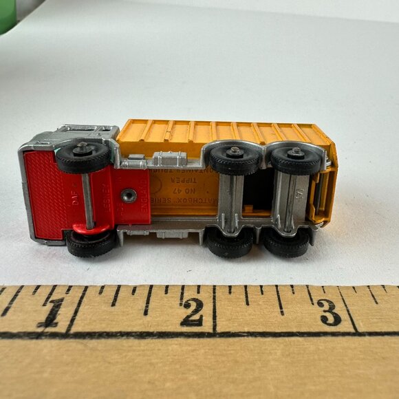 Vintage Matchbox Lesney Series No. 47 Tipper Container Truck Diecast Model - Picture 5 of 6